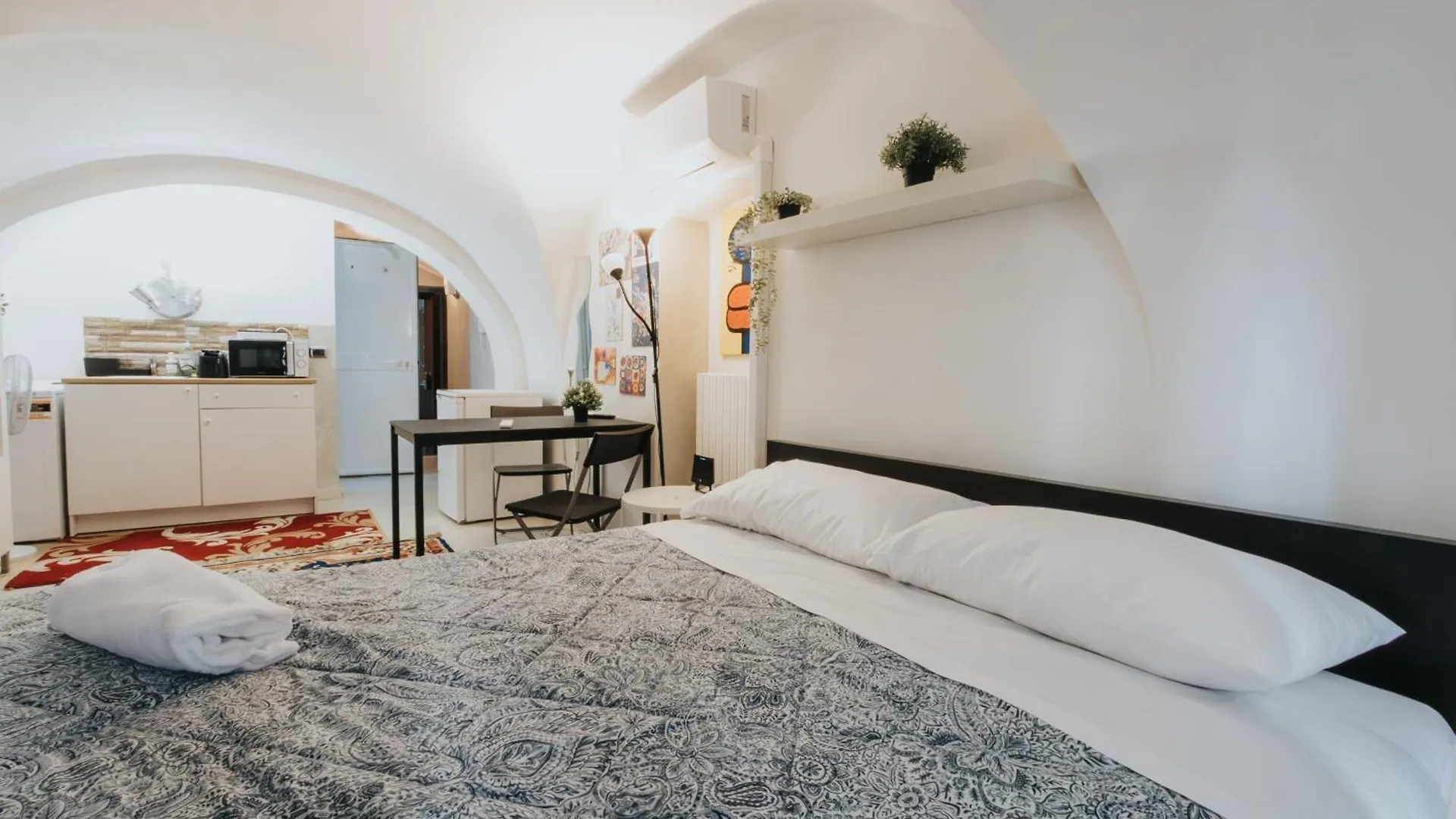 Al Sottosopra Apartamento Bari