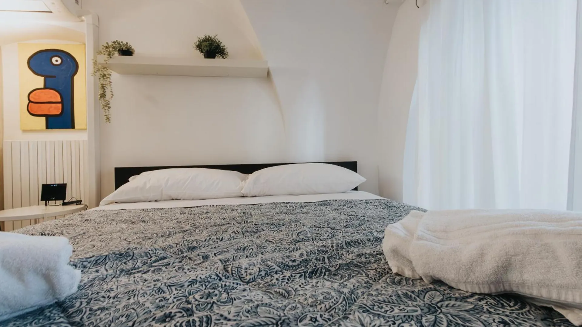 Al Sottosopra Apartamento Bari 0*,