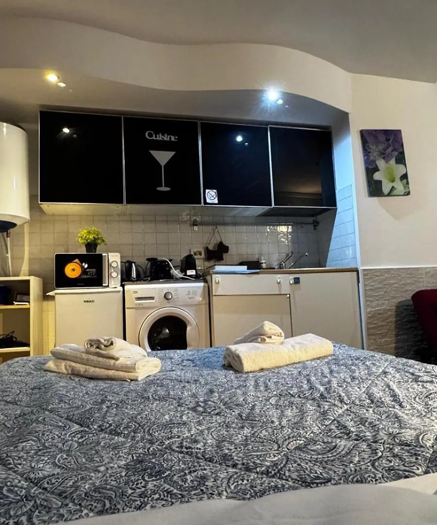Al Sottosopra Apartamento Bari